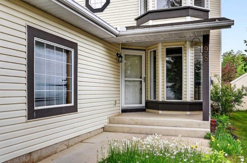 98 River Rock Crescent Se, Calgary, AB 