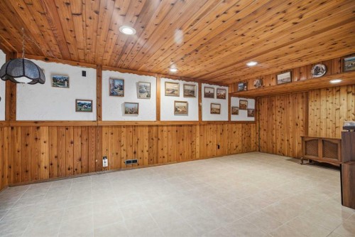 228 Norfolk Road Nw, Calgary, AB 