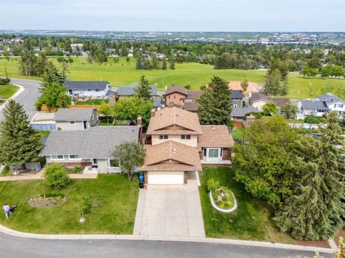 228 Norfolk Road Nw, Calgary, AB 