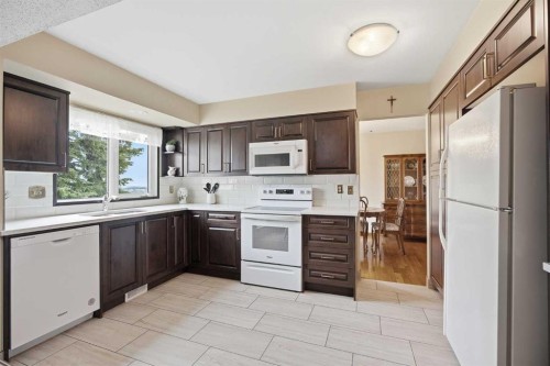 228 Norfolk Road Nw, Calgary, AB 