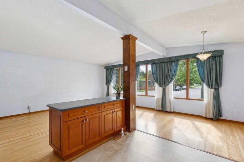 4823 Brisebois Drive Nw, Calgary, AB 