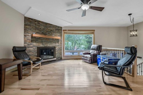 12 Robinson Drive, Okotoks, AB 