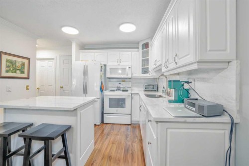 36-10001 Brookpark Boulevard Sw, Calgary, AB 