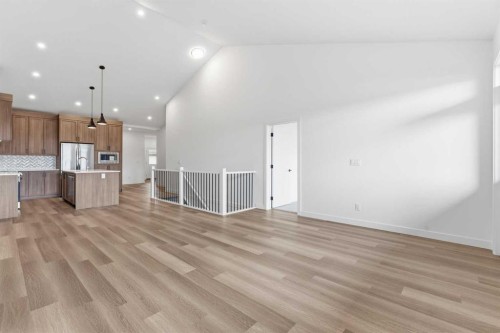 1500-15 Coopersfield Link, Airdrie, AB 