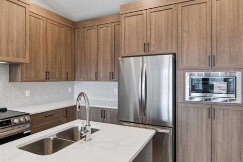 1500-15 Coopersfield Link, Airdrie, AB 