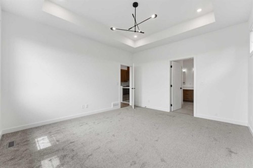 1500-15 Coopersfield Link, Airdrie, AB 