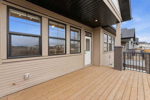 1500-15 Coopersfield Link, Airdrie, AB 