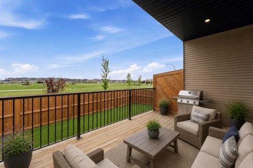 1500-15 Coopersfield Link, Airdrie, AB 