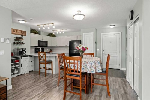 114-30 Cranfield Link Se, Calgary, AB - Indoor Photo Showing Dining Room