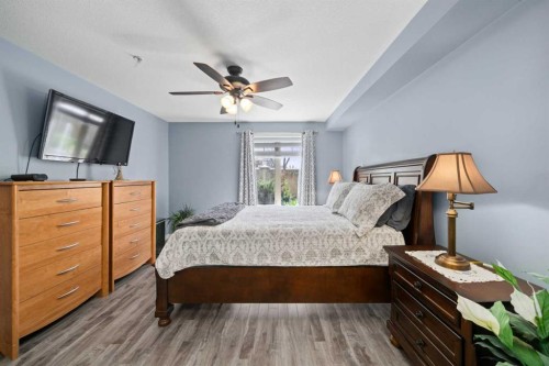 114-30 Cranfield Link Se, Calgary, AB - Indoor Photo Showing Bedroom