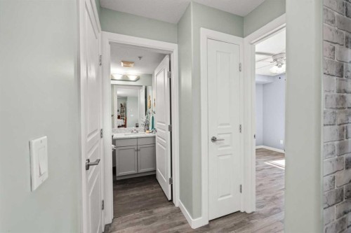 114-30 Cranfield Link Se, Calgary, AB - Indoor Photo Showing Other Room