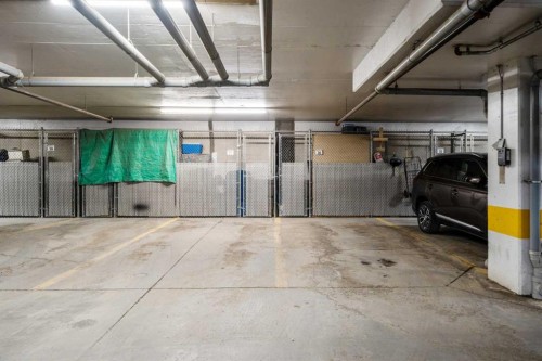 114-30 Cranfield Link Se, Calgary, AB - Indoor Photo Showing Garage