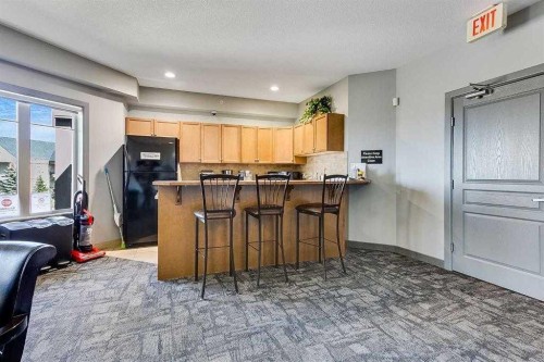 114-30 Cranfield Link Se, Calgary, AB - Indoor Photo Showing Kitchen
