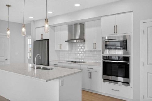 2403-33 Carringham Gate Nw, Calgary, AB 