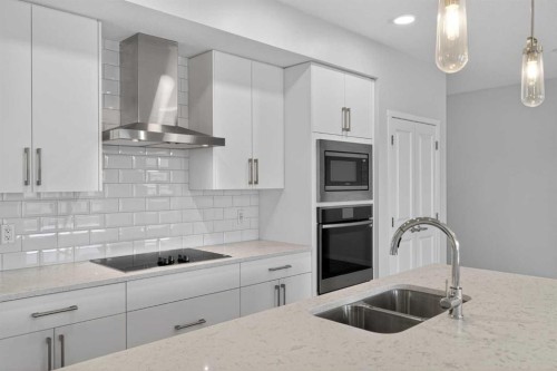 2403-33 Carringham Gate Nw, Calgary, AB 