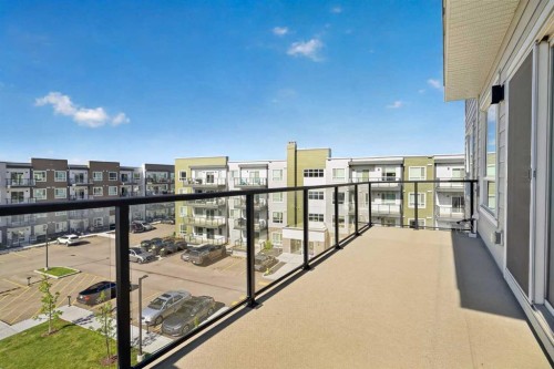 2403-33 Carringham Gate Nw, Calgary, AB 
