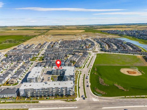 2403-33 Carringham Gate Nw, Calgary, AB 