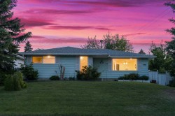 7035 Huntercrest Road NW Calgary, AB T2K 4J9