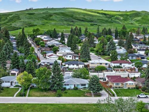 7035 Huntercrest Road Nw, Calgary, AB 