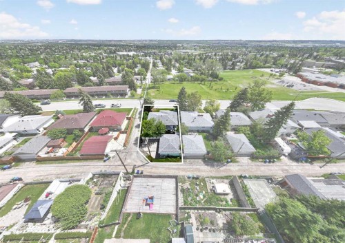 7035 Huntercrest Road Nw, Calgary, AB 