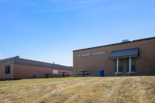 7035 Huntercrest Road Nw, Calgary, AB 