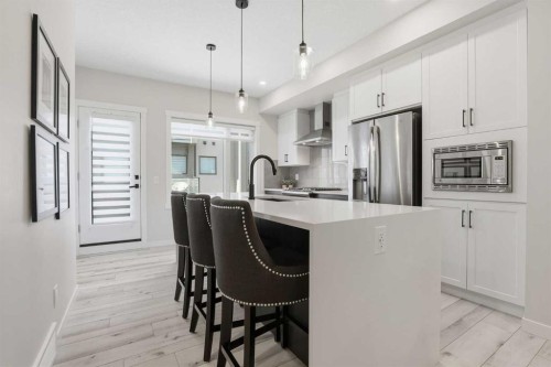 808 Greenbriar Common Nw, Calgary, AB 