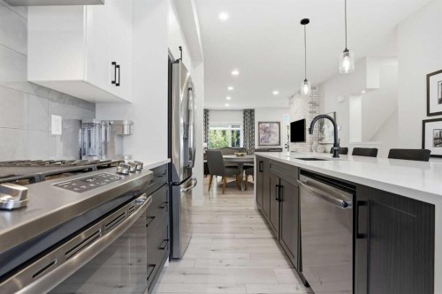 808 Greenbriar Common Nw, Calgary, AB 