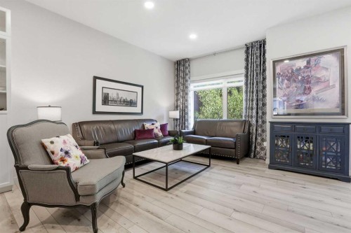 808 Greenbriar Common Nw, Calgary, AB 