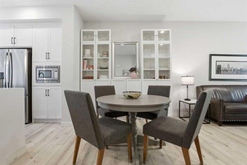808 Greenbriar Common Nw, Calgary, AB 