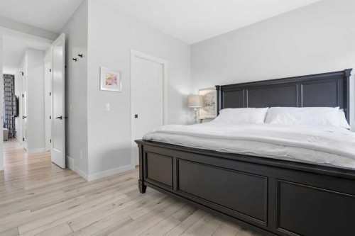 808 Greenbriar Common Nw, Calgary, AB 