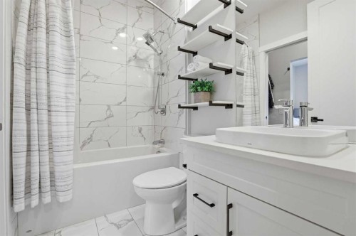 808 Greenbriar Common Nw, Calgary, AB 