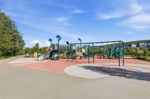 808 Greenbriar Common Nw, Calgary, AB 