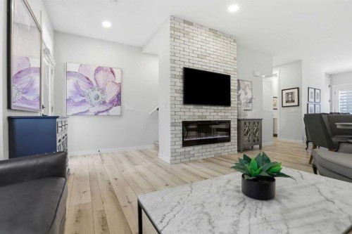 808 Greenbriar Common Nw, Calgary, AB 