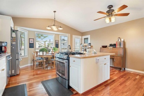 454 Sheep River Point, Okotoks, AB 