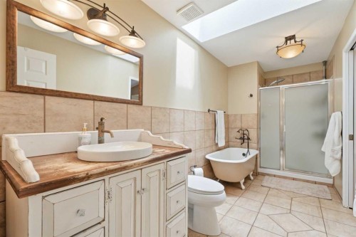 454 Sheep River Point, Okotoks, AB 
