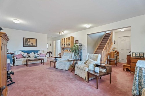 454 Sheep River Point, Okotoks, AB 