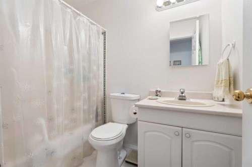 454 Sheep River Point, Okotoks, AB 