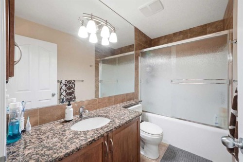 106 Panatella Crescent Nw, Calgary, AB 