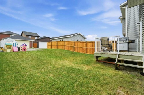 383 Fireside Place, Cochrane, AB - Outdoor