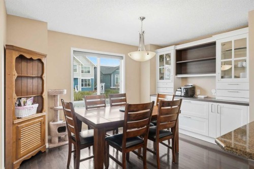 383 Fireside Place, Cochrane, AB - Indoor Photo Showing Dining Room