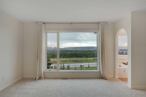 78 Scimitar View, Calgary, AB 