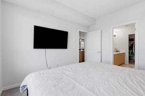 3304-33 Carringham Gate Nw, Calgary, AB 