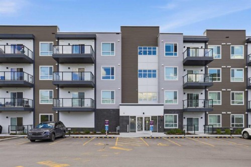 3304-33 Carringham Gate Nw, Calgary, AB 