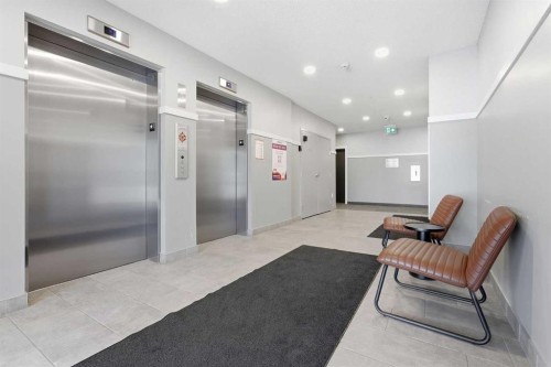3304-33 Carringham Gate Nw, Calgary, AB 