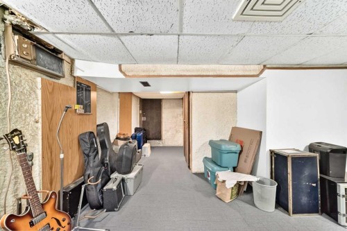 7312 + 7314 36 Avenue Nw, Calgary, AB 