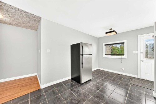 7312 + 7314 36 Avenue Nw, Calgary, AB 
