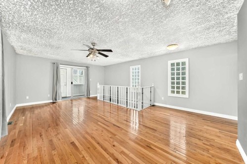 7312 + 7314 36 Avenue Nw, Calgary, AB 