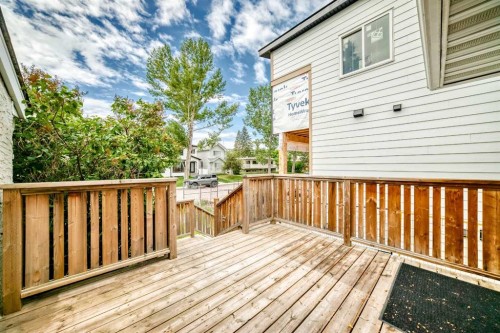7312 + 7314 36 Avenue Nw, Calgary, AB 