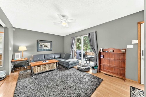 7312 + 7314 36 Avenue Nw, Calgary, AB 