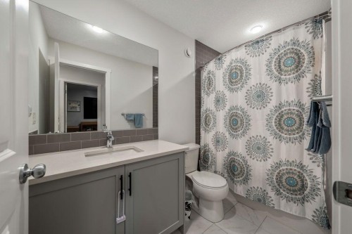 163 Highview Gate Se, Airdrie, AB 